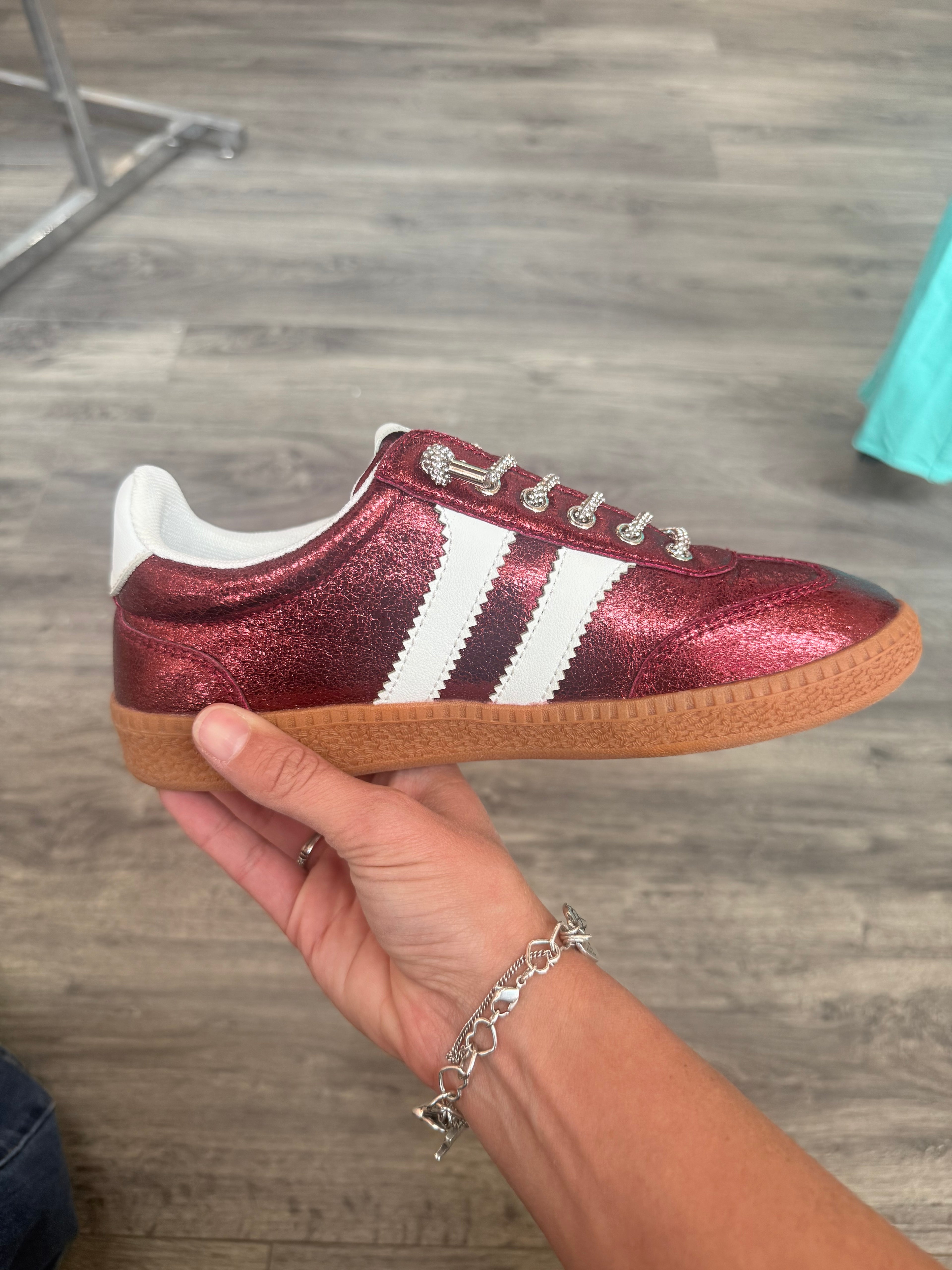 Heads Up - Burgundy Metallic