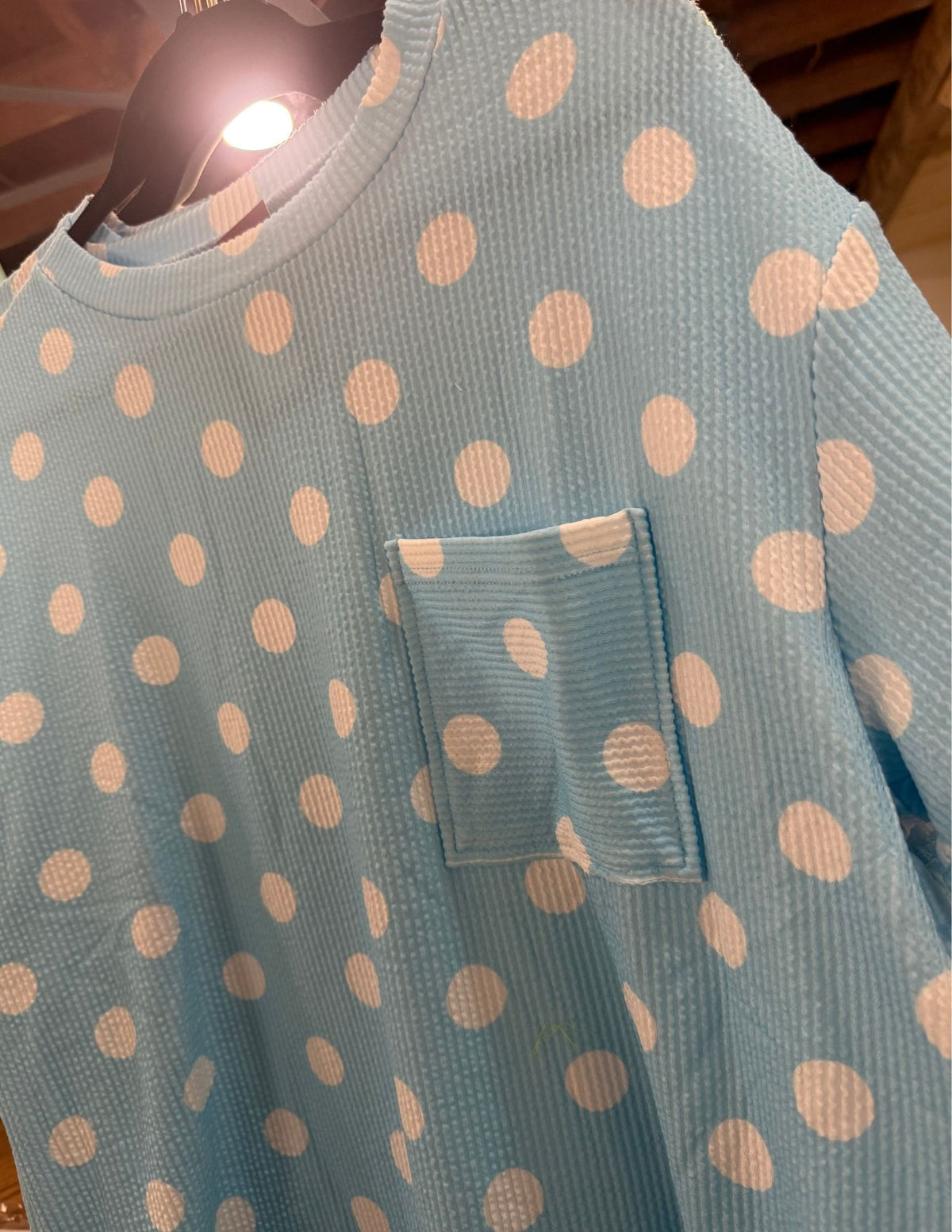Women’s Ribbed Polka Dot Pocket Tee – Chic Summer Stretch Top